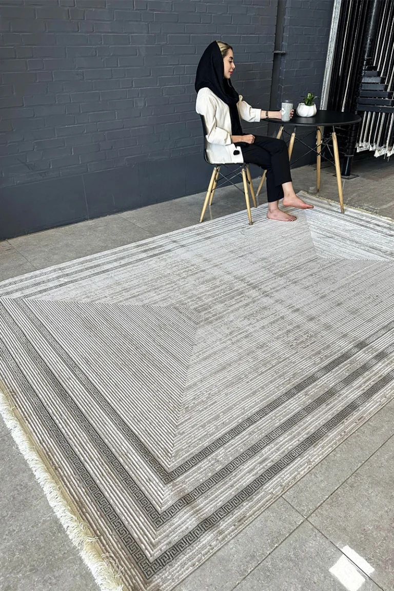 Roma Cream & Beige Heritage Rug