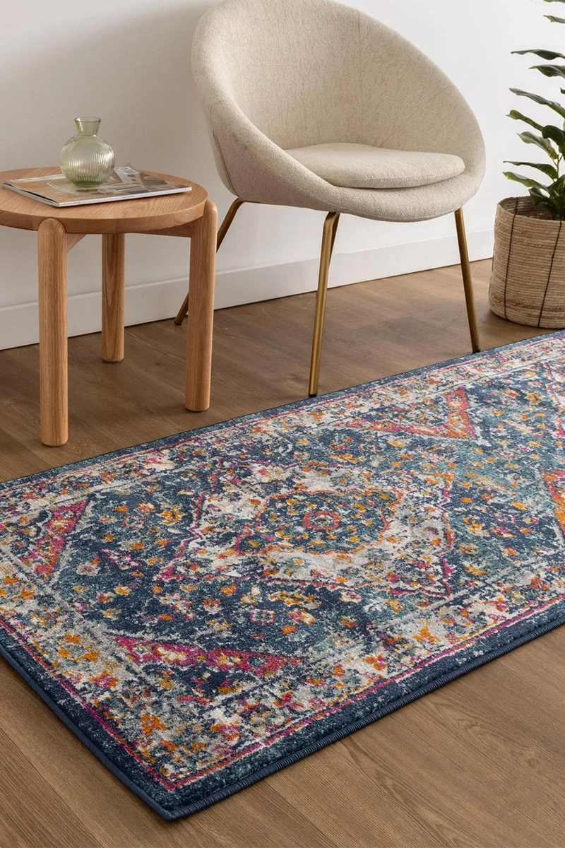 Delicate Medalion Multi Coloured Rug
